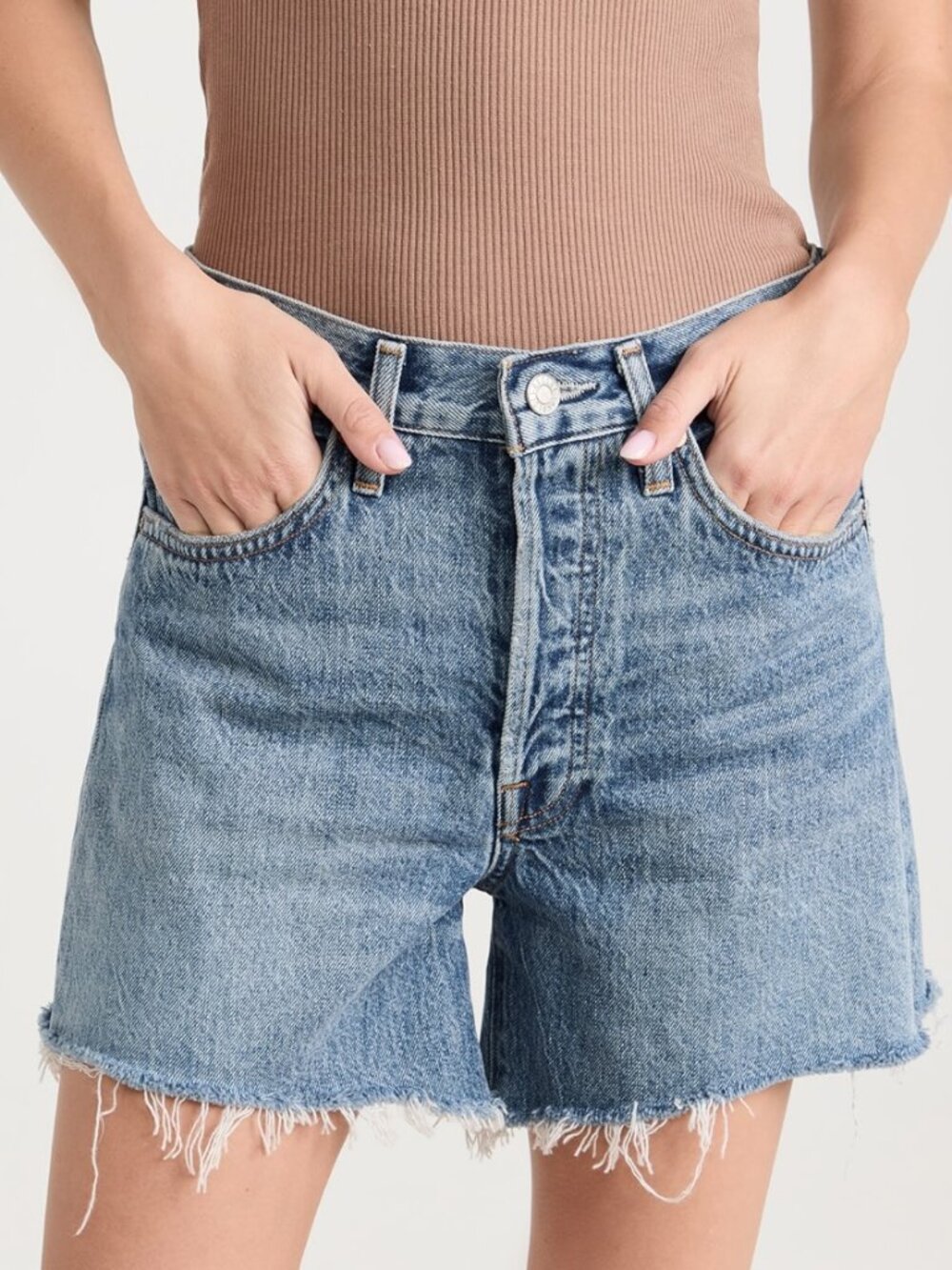 AGOLDE Parker Long Denim Short in Skywave- LIKE NEW!